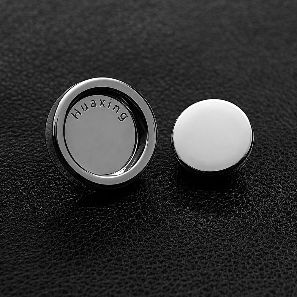 Buttons customization option 3 for apparel brands