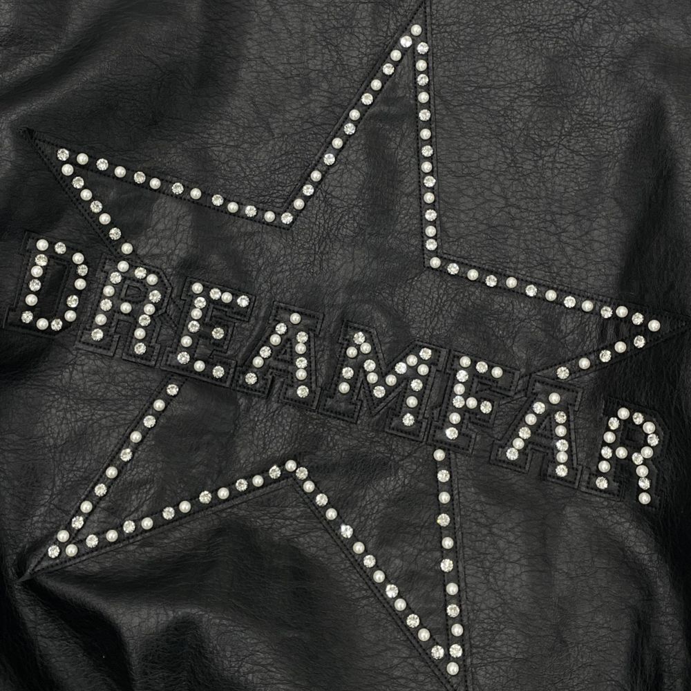 Pearl decoration craft on custom apparel by Huaxing Apparel